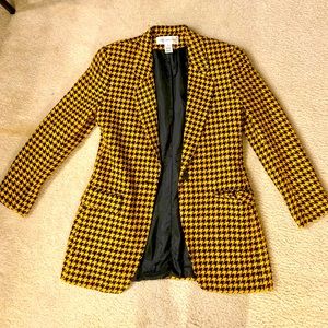 Jones New York Black and Yellow Houndstooth Blazer! Size 6 Women’s